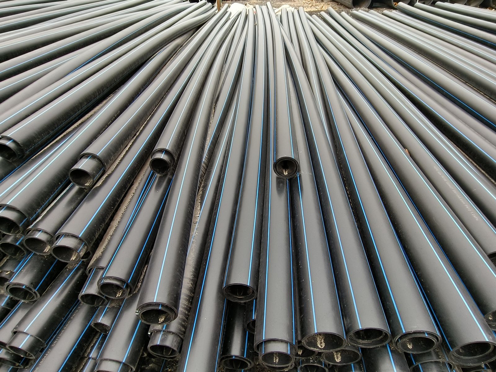 PE100-RC Pipe